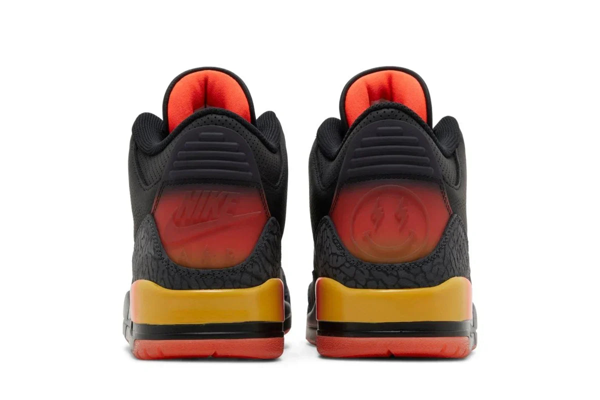 Tênis Air Jordan 3 Retro x J Balvin Rio Preto vista traseira