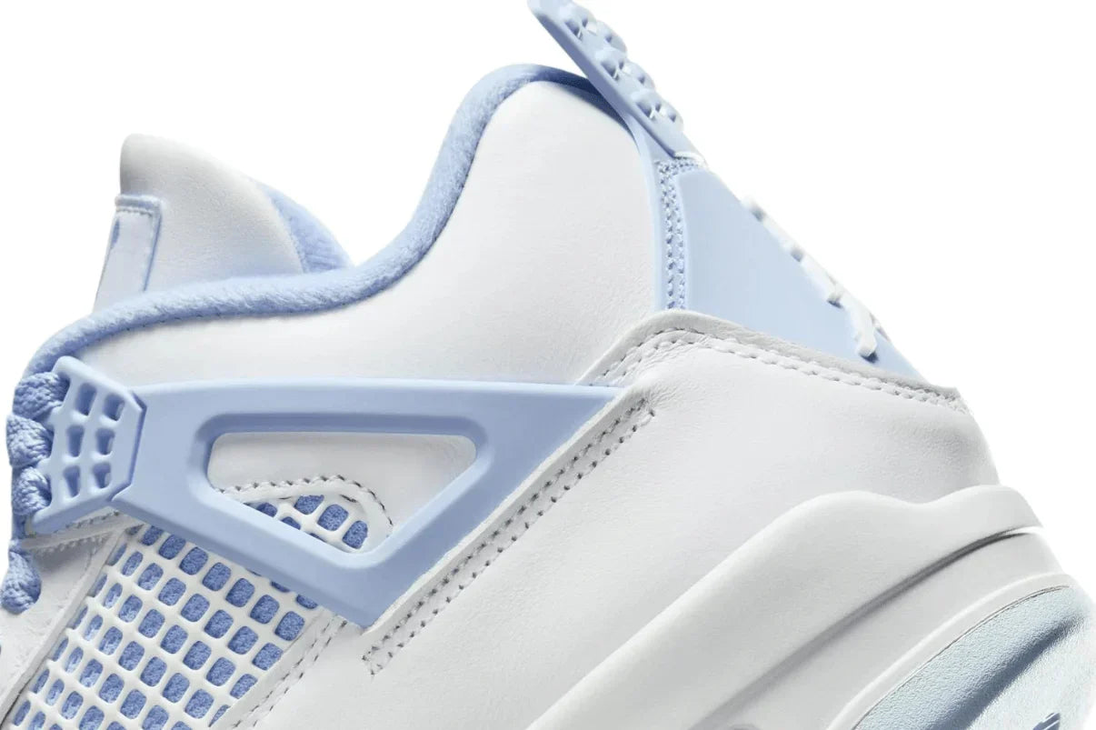 Tênis Air Jordan 4 Retro Forget Me Not Azul detalhe lateral