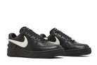 Tênis Ambush x Nike Air Force 1 Low Black Preto detalhe do solado