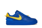 Tênis Ambush x Nike Air Force 1 Low Game Royal and Vivid Sulphur Azul vista superior