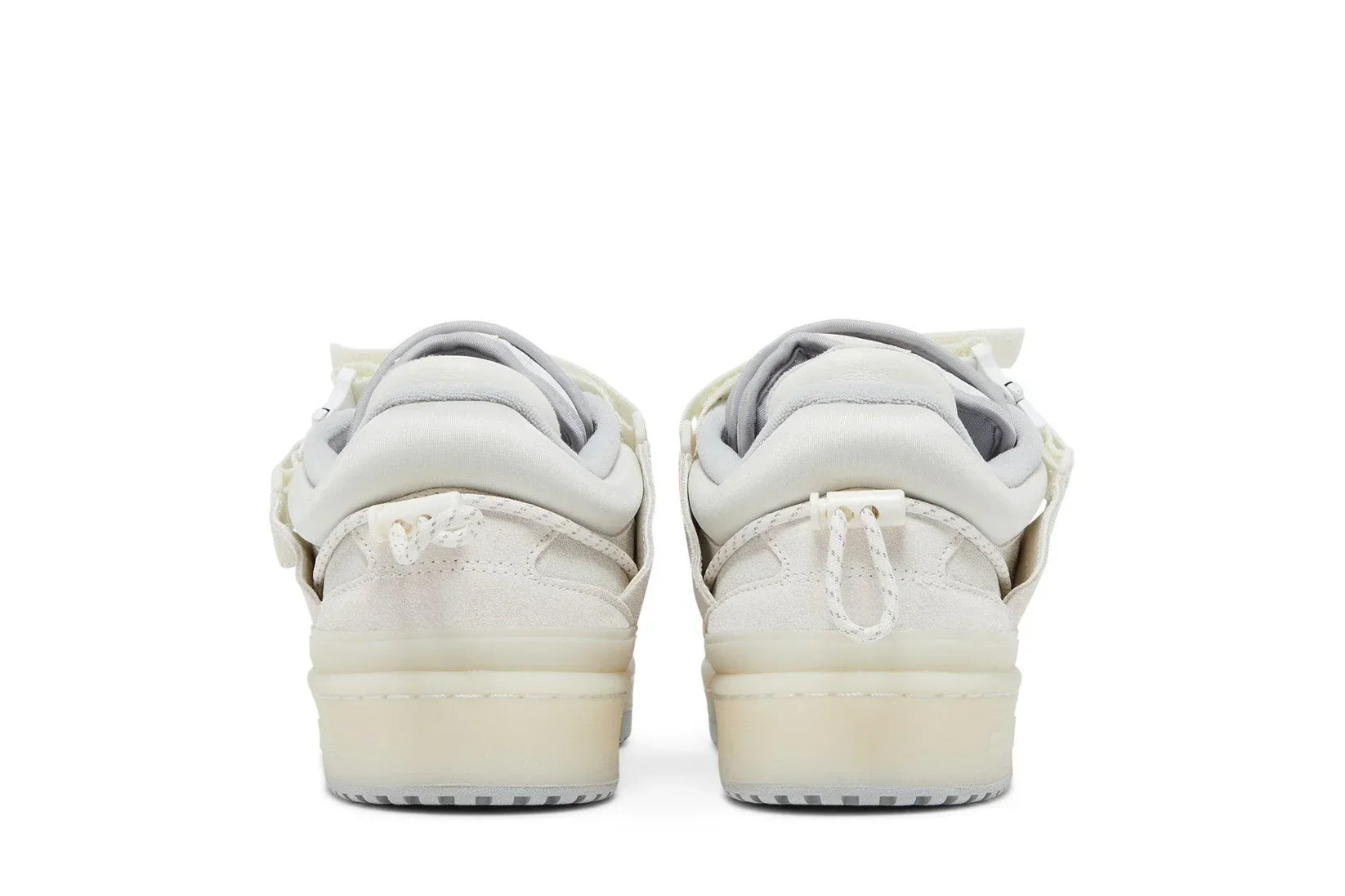 Tênis Adidas Forum Buckle Low x Bad Bunny White Branco detalhe do solado