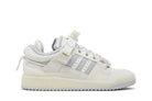 Tênis Adidas Forum Buckle Low x Bad Bunny White Branco vista lateral
