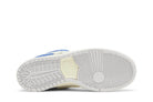 Tênis Fly Streetwear x Dunk Low Pro SB Gardenia Azul detalhe do solado