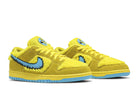 Tênis Grateful Dead x Nike SB Dunk Low Yellow Bear Amarelo detalhe lateral