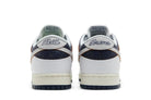 Tênis HUF x Nike SB Dunk Low New York Branco/Azul detalhe lateral