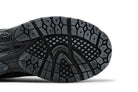 Tênis New Balance 2002R Protection Pack Phantom Cinza Camurça Mesh Preto vista traseira