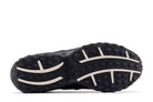 Tênis New Balance 204L Black Timberwolf Preto detalhe do material