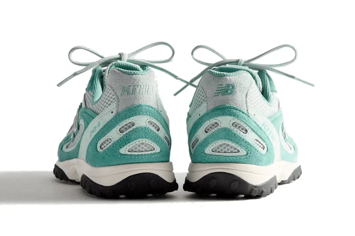 Tênis New Balance 204L Kith Green Silver Verde detalhe lateral