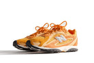 Tênis New Balance 204L Kith Orange Laranja detalhe do solado