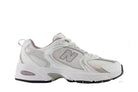 Tênis New Balance 530 Ice Wine Prata vista superior
