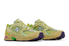 Tênis New Balance 530 x Salehe Bembury Prosperity Be The Prize Verde detalhe do material