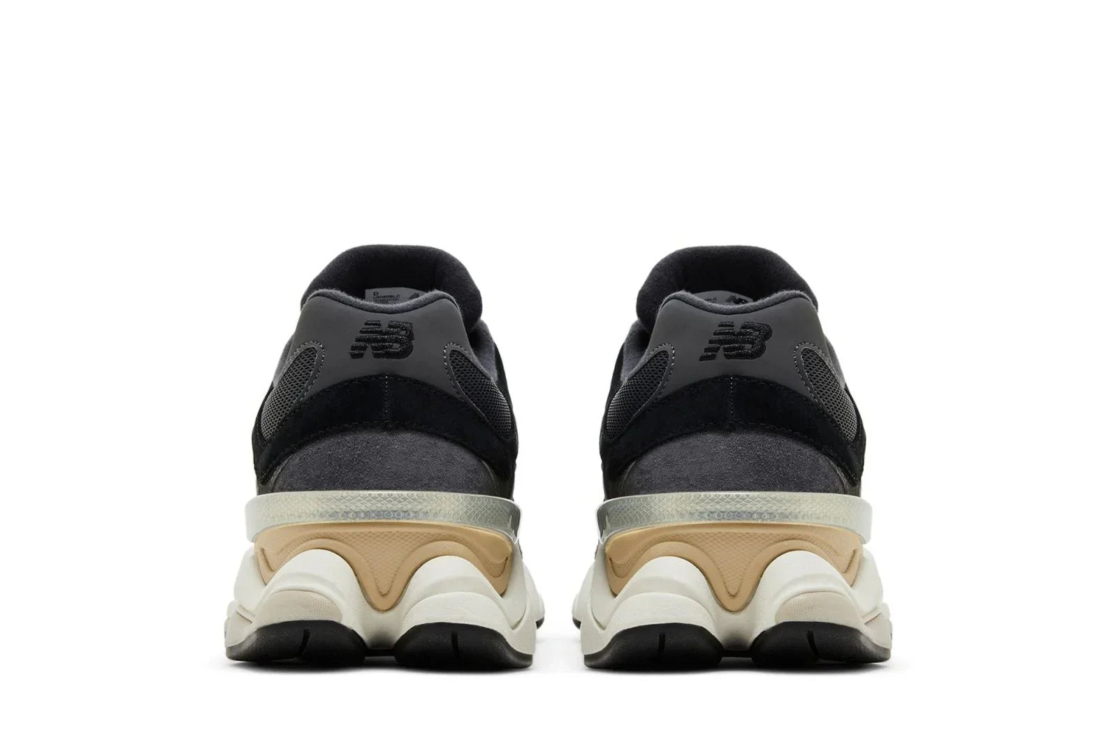 Tênis New Balance 9060 Black Magnet Preto detalhe do solado