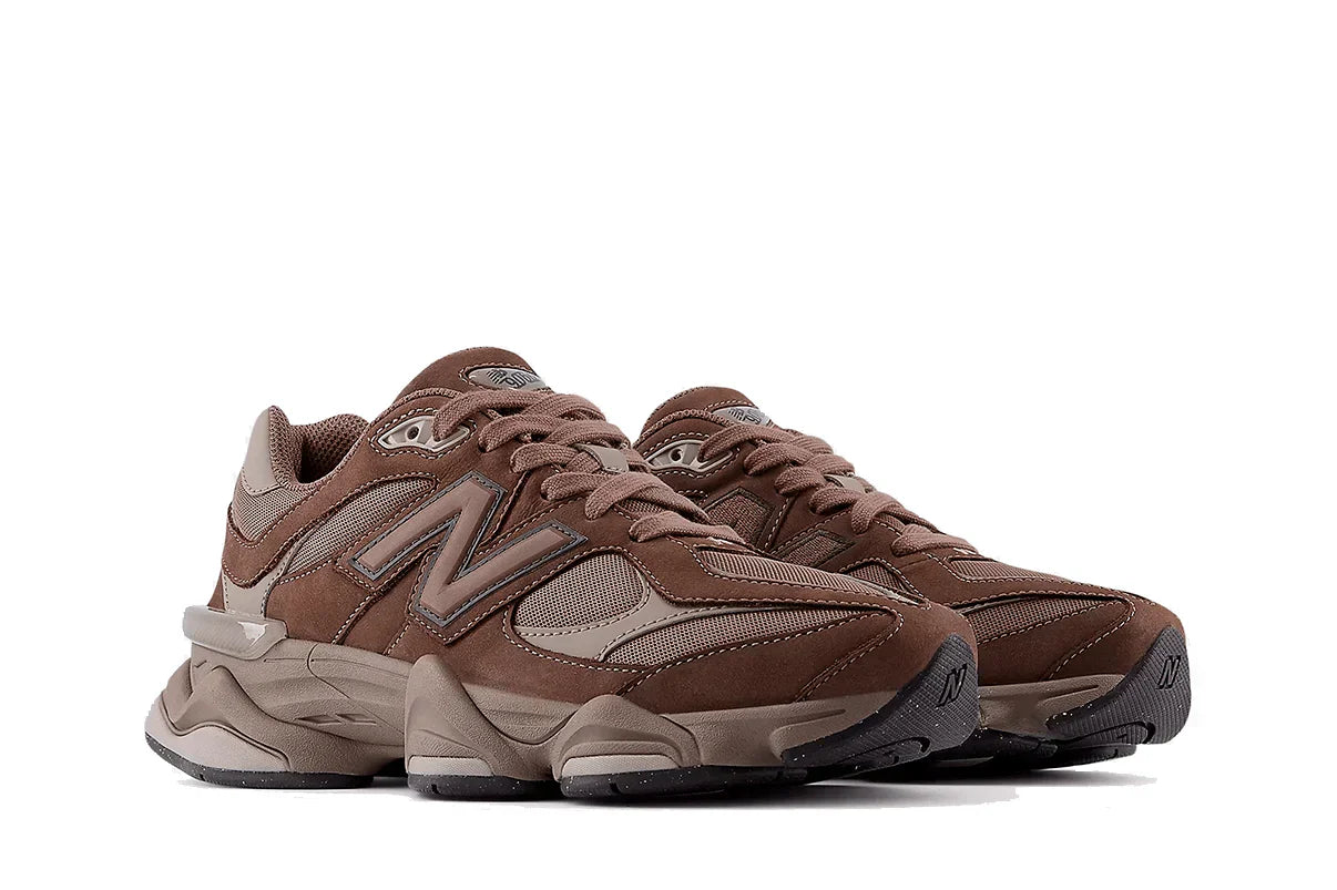 Tênis New Balance 9060 Cortado Marrom vista superior