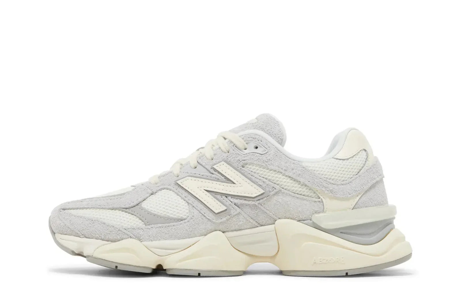 Tênis New Balance 9060 Quartz Grey Cinza detalhe frontal