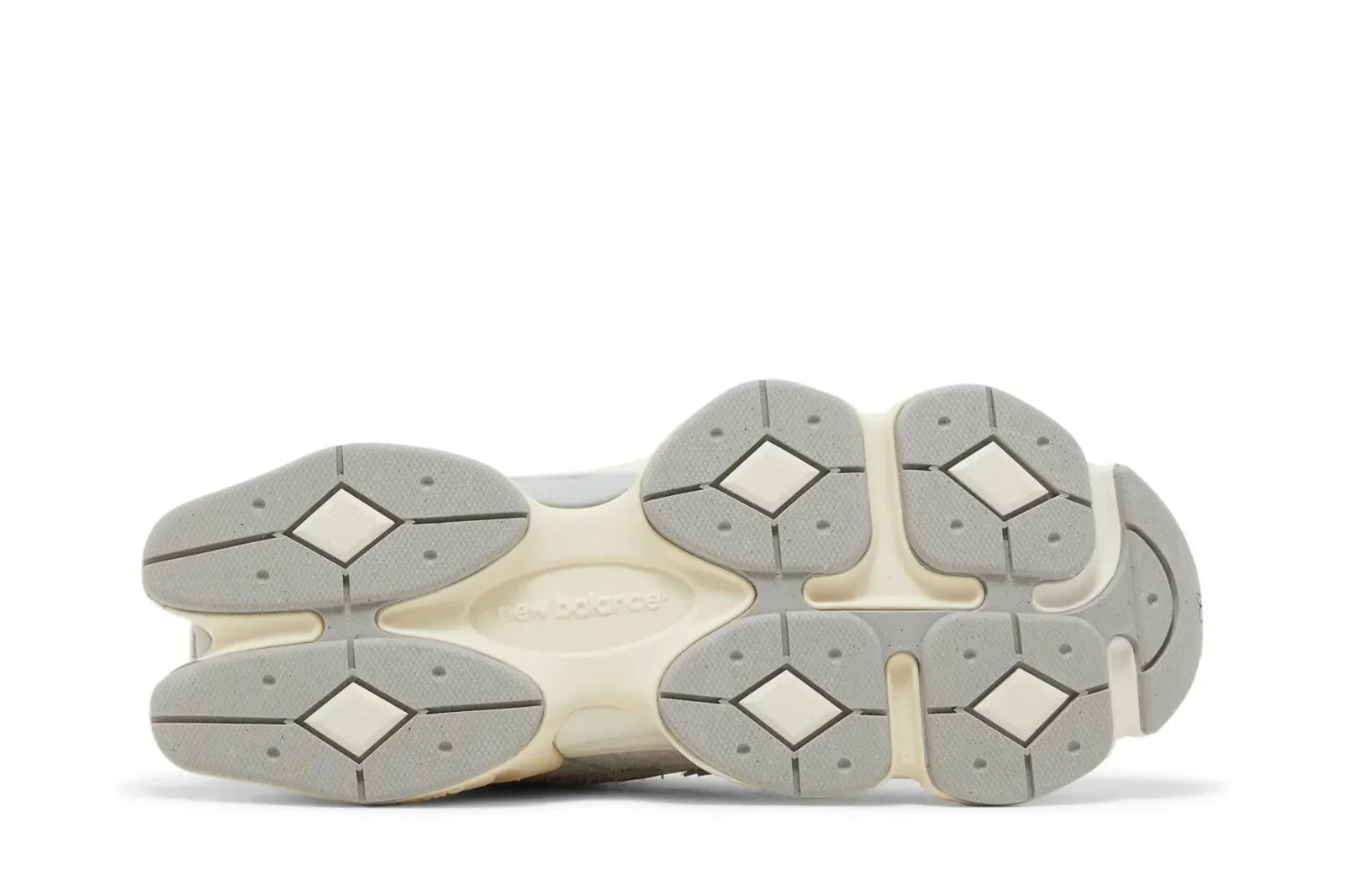 Tênis New Balance 9060 Quartz Grey Cinza vista traseira