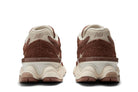 Tênis New Balance 9060 Rich Oak Marrom detalhe do solado
