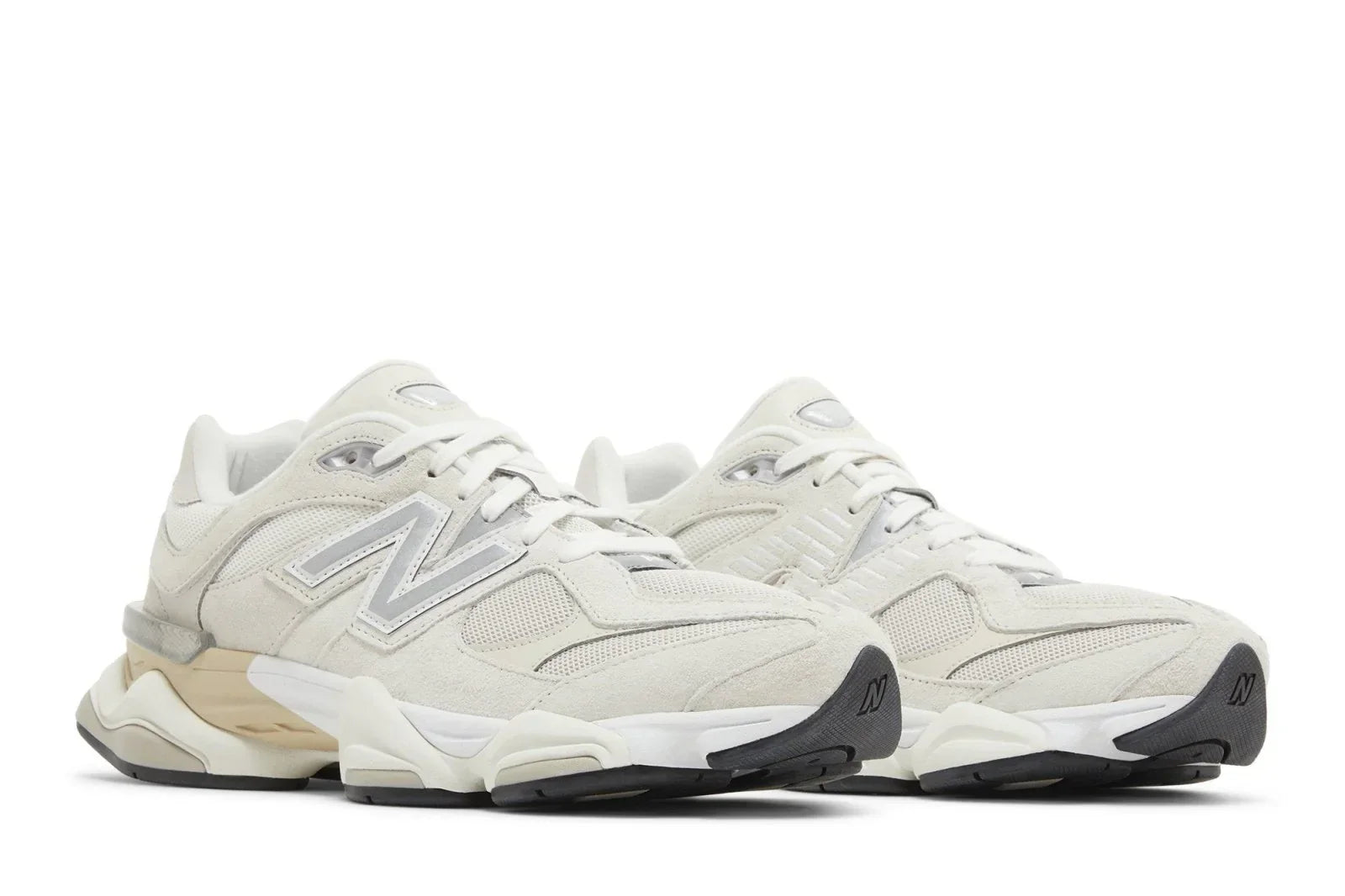 Tênis New Balance 9060 Sea Salt Moonbeam Branco vista superior