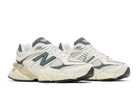 Tênis New Balance 9060 Sea Salt New Spruce Dark Artic Grey Cinza detalhe do solado