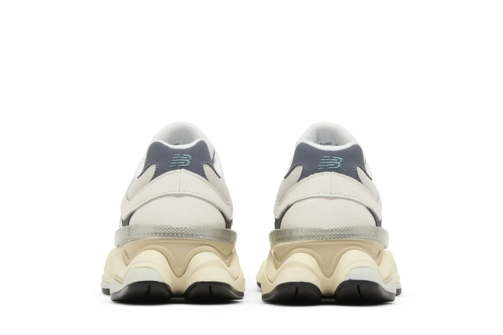 Tênis New Balance 9060 Sea Salt New Spruce Dark Artic Grey Cinza vista traseira