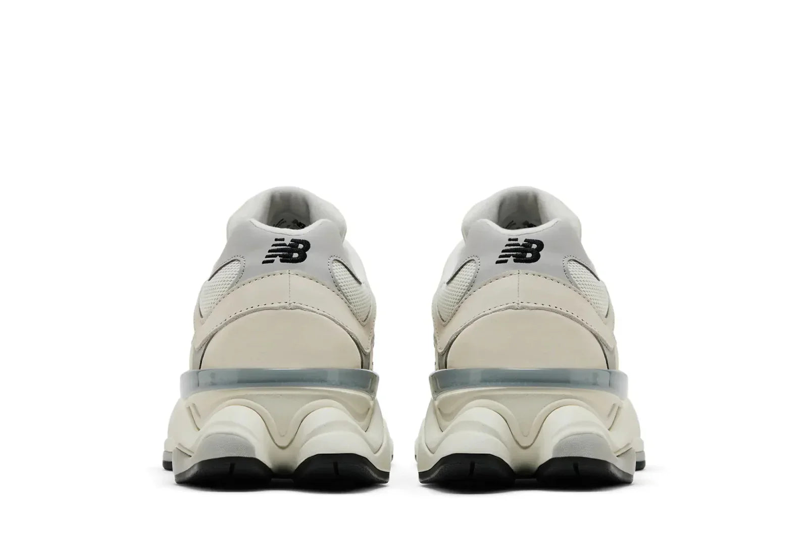 Tênis New Balance 9060 Sea Salt Raincloud Cinza detalhe do material