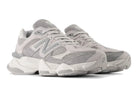 Tênis New Balance 9060 Slate Grey Raincloud Cinza vista superior