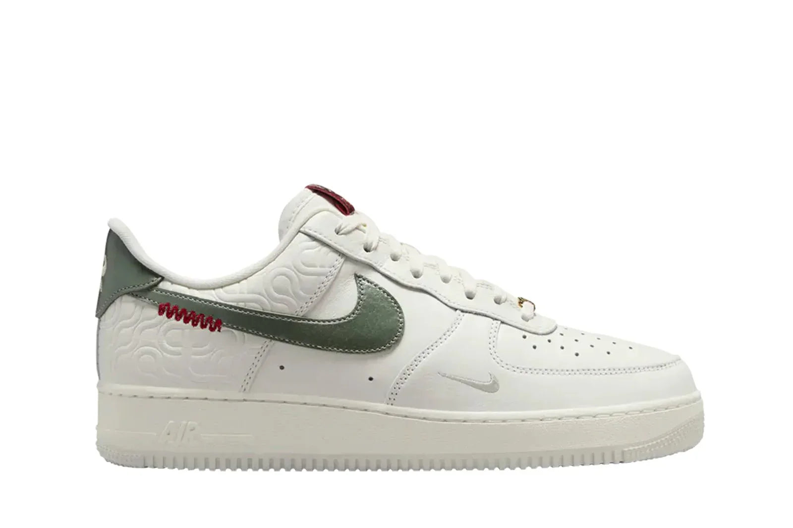 Tênis Nike Air Force 1 07 LE Year of Snake 2025 Branco vista superior