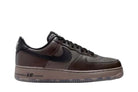Tênis Nike Air Force 1 Low Paris Marrom vista lateral