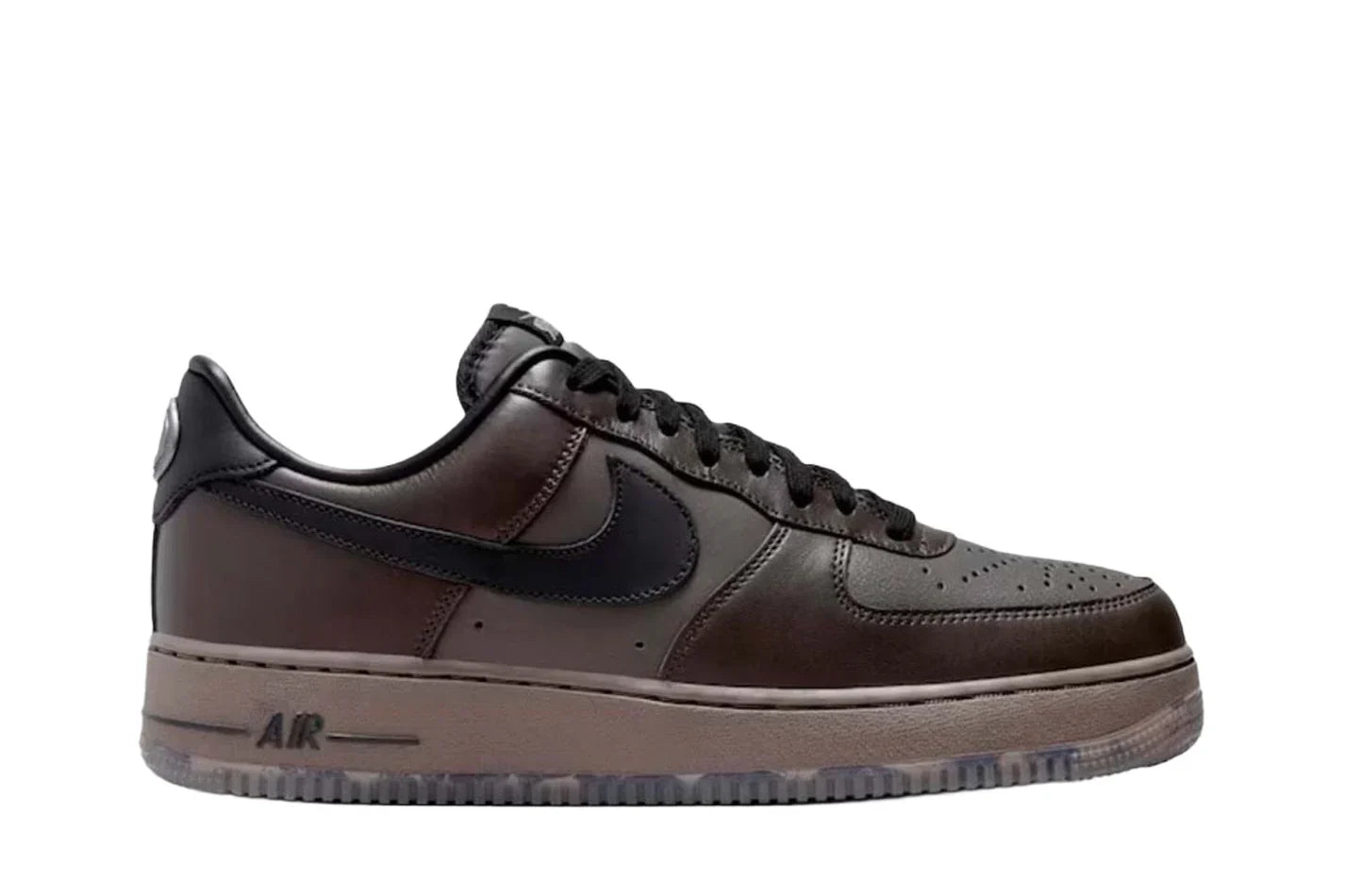 Tênis Nike Air Force 1 Low Paris Marrom vista lateral