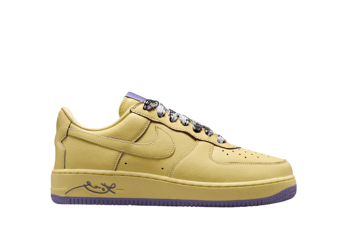 Tênis Nike Air Force 1 Low Protro Kobe Bryant Mamba Mentality Amarelo vista superior