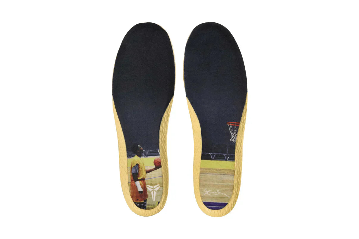 Tênis Nike Air Force 1 Low Protro Kobe Bryant Mamba Mentality Amarelo detalhe interno