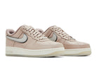 Tênis Nike Air Force 1 Low x A Ma Maniére While You Were Sleeping Rose detalhe do solado