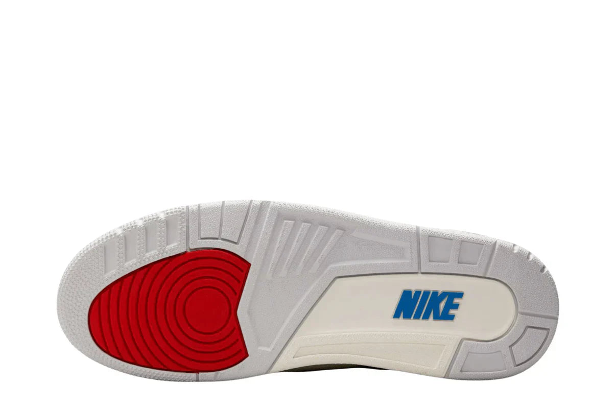 Tênis Air Jordan 3 OG Rare Air Preto detalhe adicional