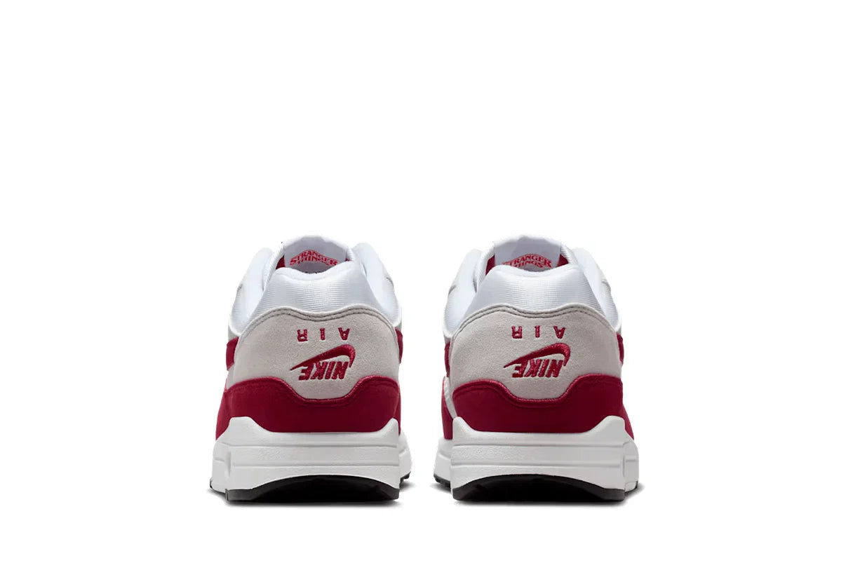 Tênis Nike Air Max 1 87 Stranger Things Steve Harrington Branco detalhe do material