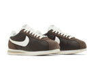 Tênis Nike Cortez Baroque Brown Marrom detalhe do material