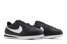 Tênis Nike Cortez Black White Preto vista traseira