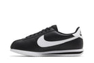 Tênis Nike Cortez Black White Preto detalhe lateral