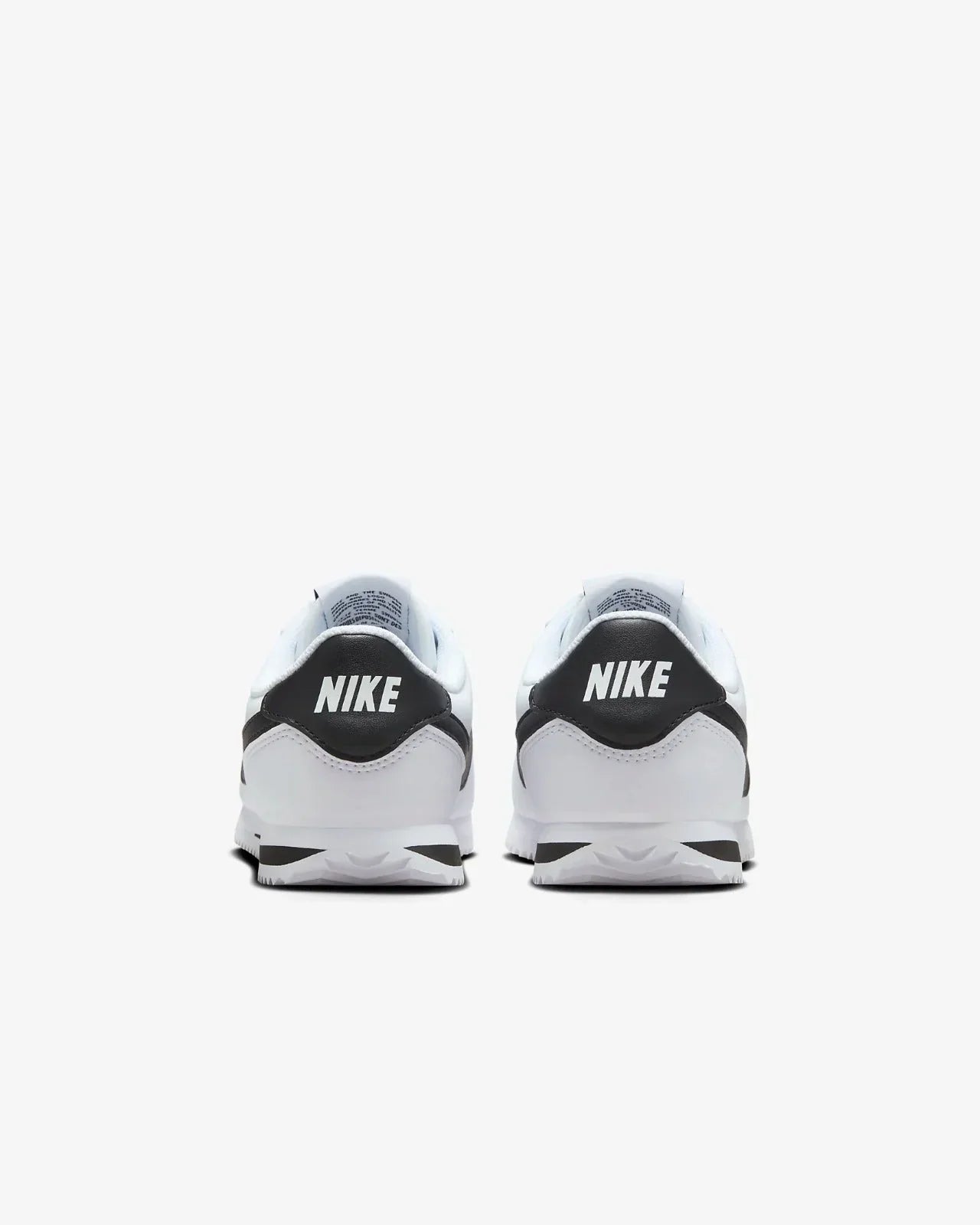 Tênis Nike Cortez White Black Branco detalhe do solado