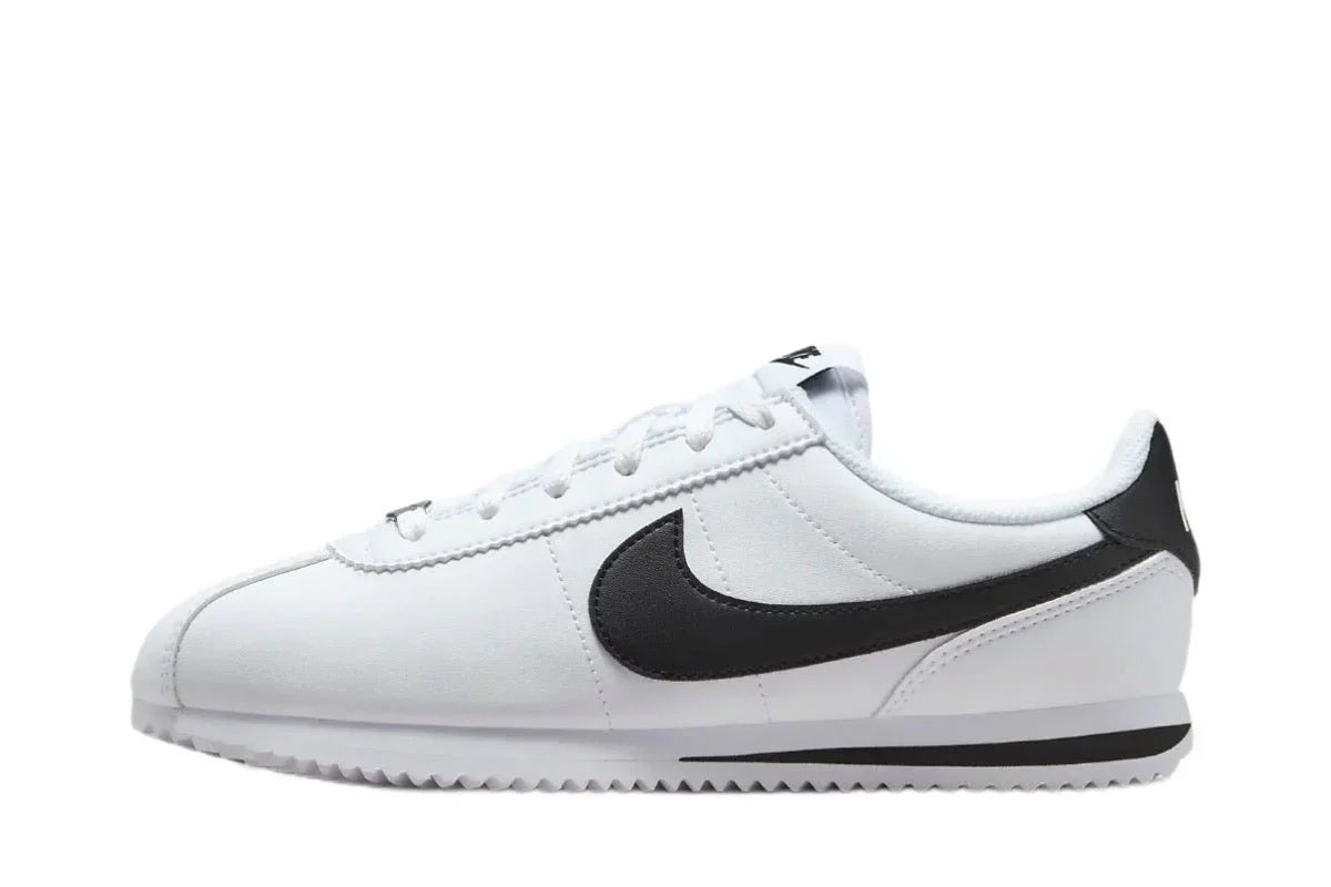 Tênis Nike Cortez White Black Branco detalhe do material