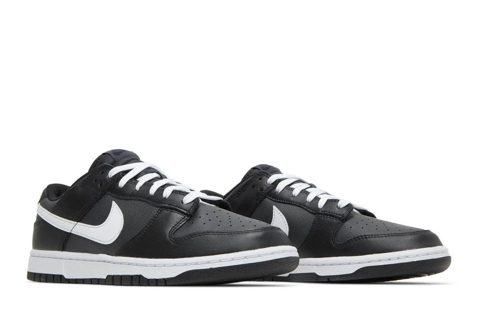 Tênis Nike Dunk Low Black Panda 2.0 Preto detalhe do solado