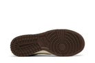 Tênis Nike Dunk Low Cacao Wow Marrom detalhe do material
