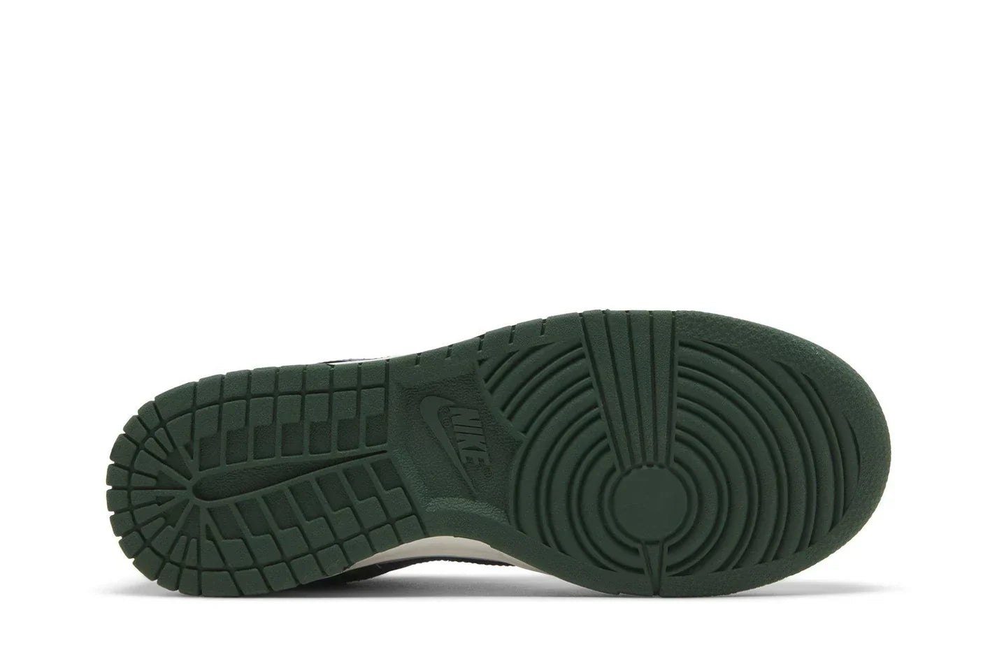 Tênis Nike Dunk Low Gorge Green Midnight Navy Verde detalhe frontal