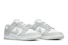 Tênis Nike Dunk Low Grey Fog Cinza detalhe do solado