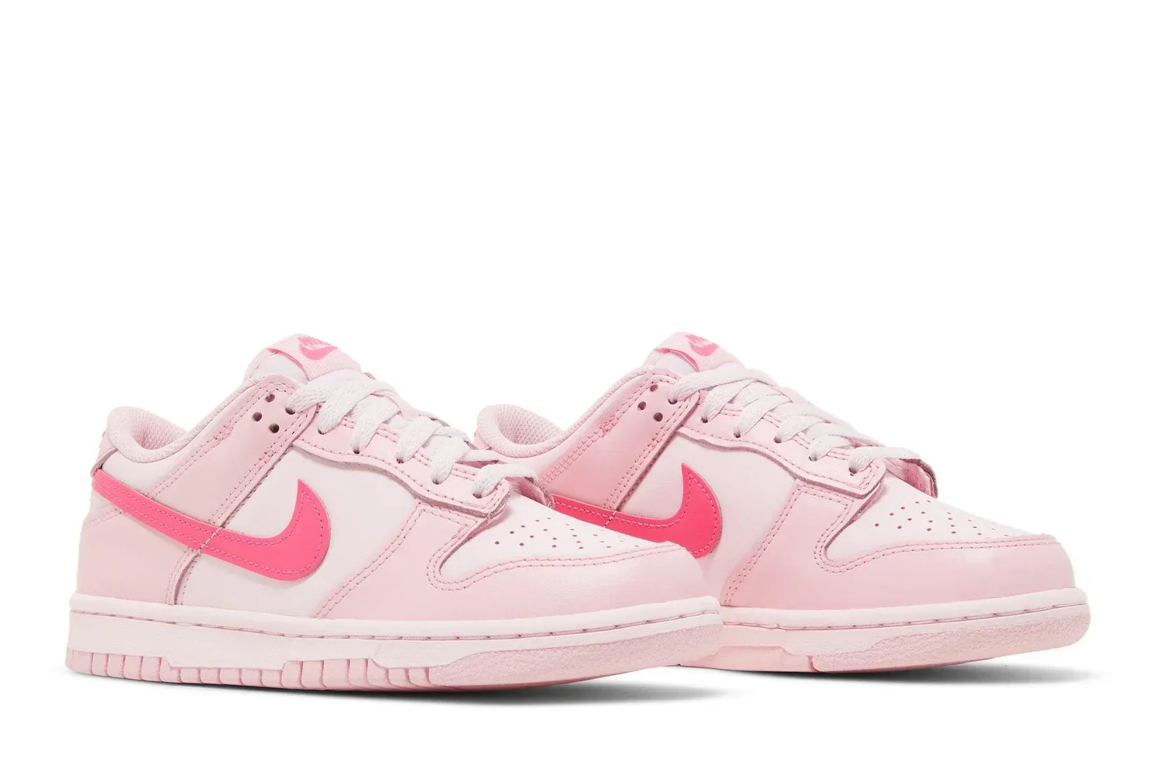 Tênis Nike Dunk Low Triple Pink Rosa detalhe lateral