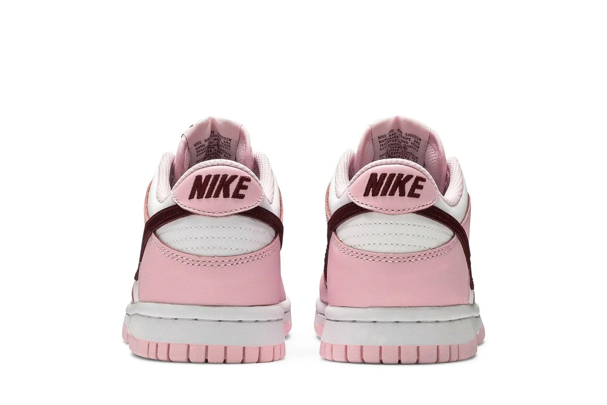 Tênis Nike Dunk Low Pink Red White Rosa detalhe do solado