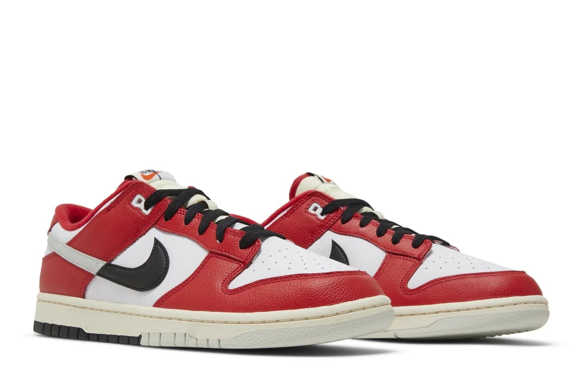 Tênis Nike Dunk Low Premium Chicago Split Vermelho vista superior