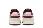 Tênis Nike Dunk Low Premium Valentines day Vermelho Vinho vista traseira