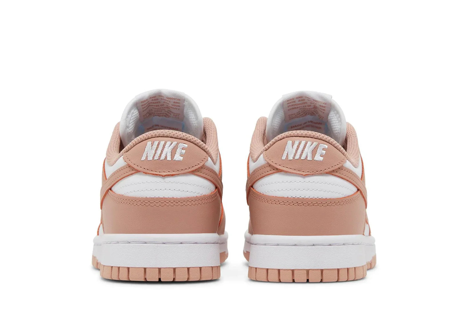 Tênis Nike Dunk Low Rose Whisper Rosa detalhe do solado