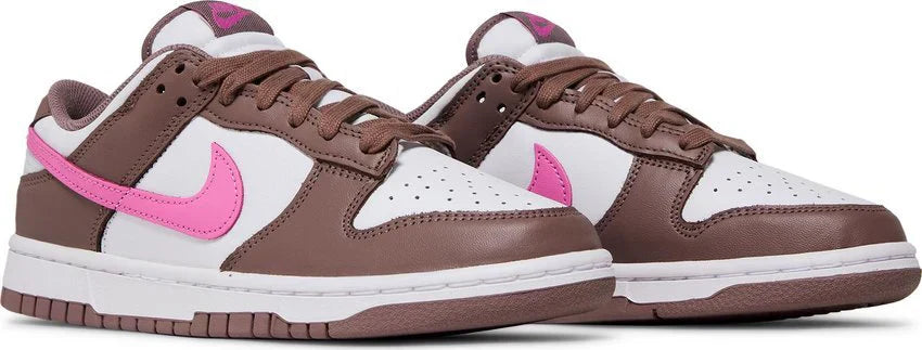 Tênis Nike Dunk Low Smokey Mauve Marrom detalhe do solado