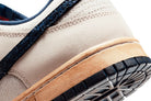 Tênis Nike Dunk Low Stranger Things Phantom Branco detalhe lateral