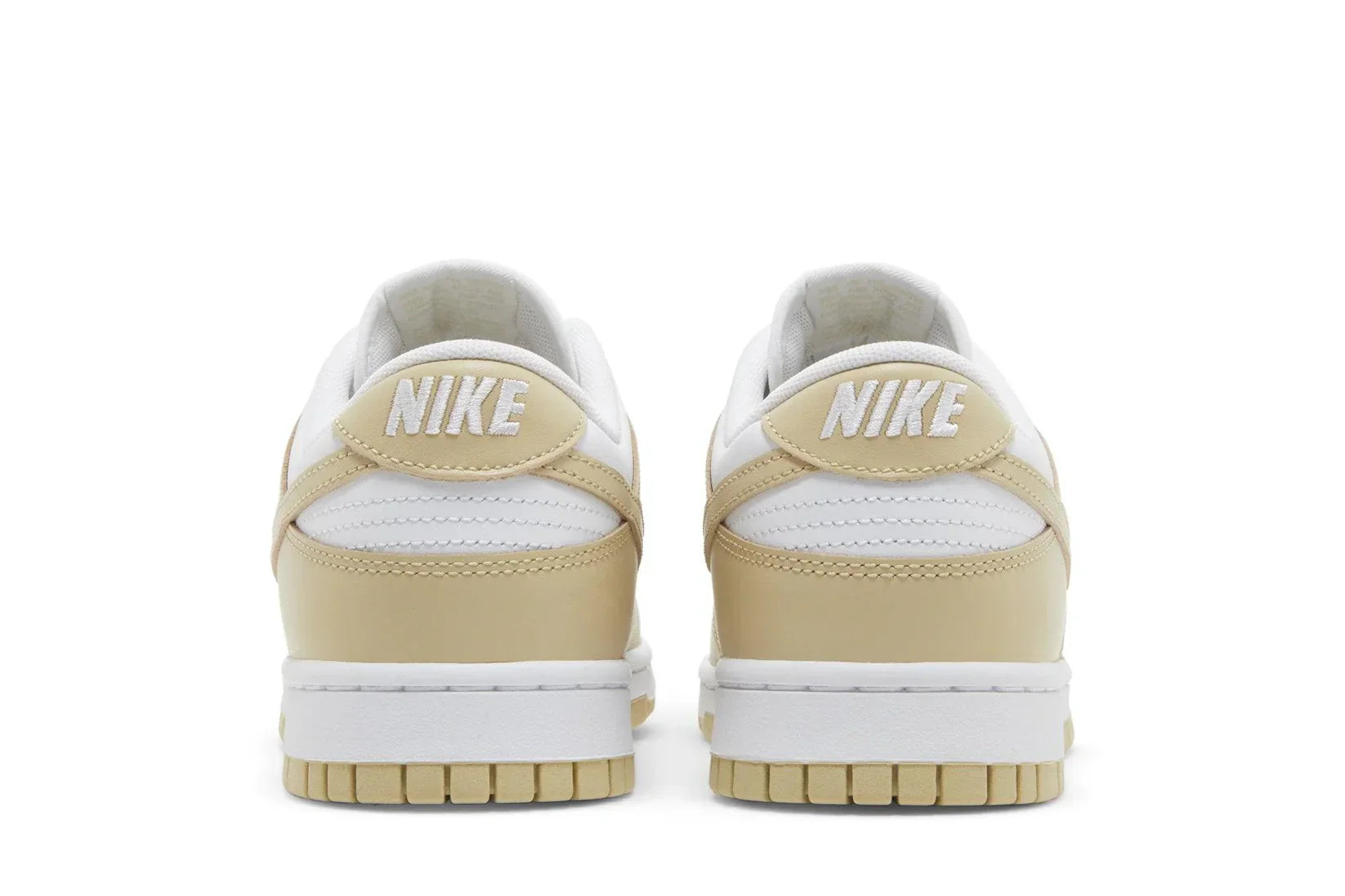 Tênis Nike Dunk Low Team Gold Dourado detalhe do material